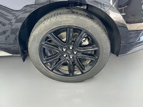Used 2024 Ford Edge ST-Line AWD/4WD image 30