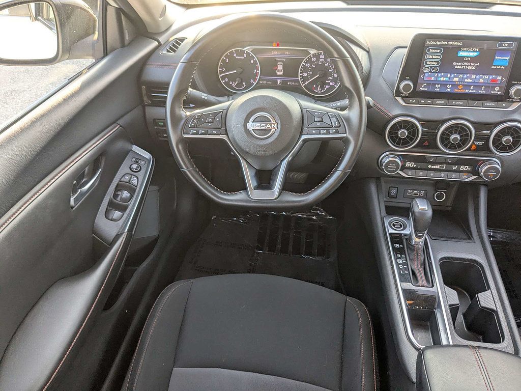 Used 2025 Nissan Sentra SR FWD image 15