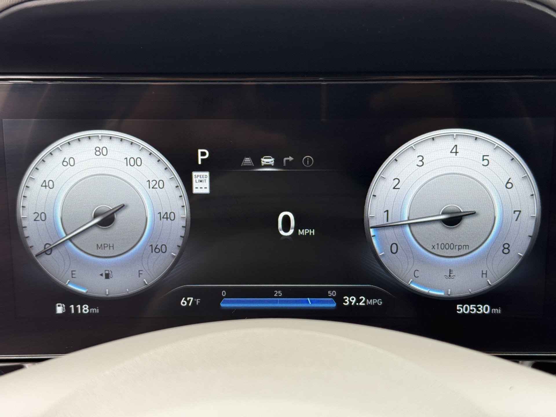 Used 2025 Hyundai Elantra SEL FWD image 24
