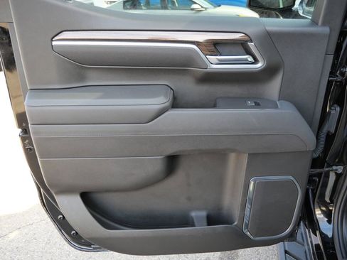 Used 2025 Chevrolet Silverado 1500 RST w/ Convenience Package II image 25