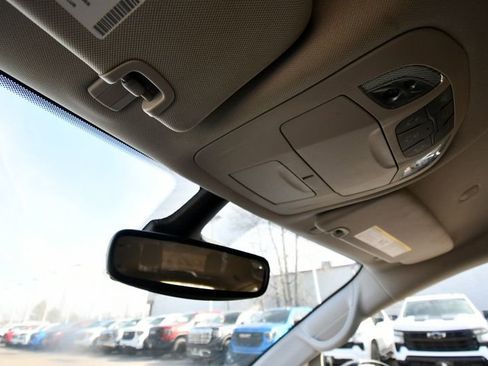 Used 2024 Chrysler Voyager LX FWD image 48