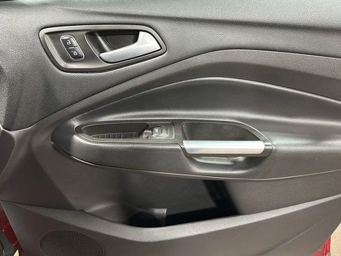 Used 2018 Ford Escape SEL AWD/4WD image 18