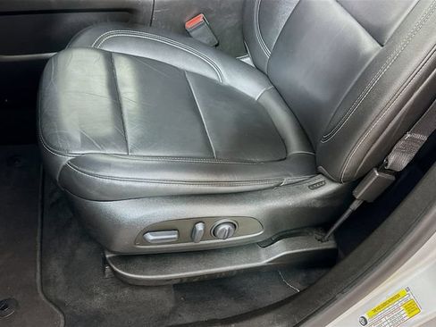 Used 2022 Chevrolet Traverse LT AWD/4WD image 23