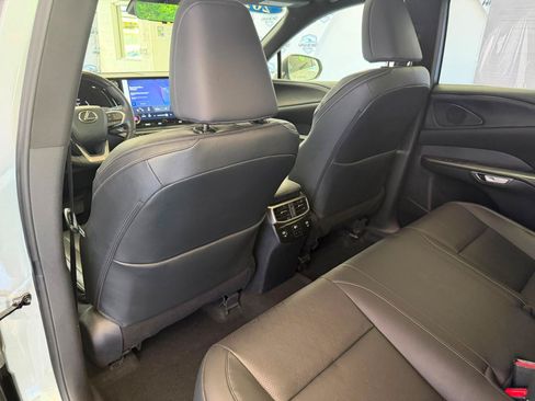 Used 2023 Lexus RX 350 Premium Plus w/ Accessory Package AWD/4WD image 19
