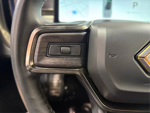 Used 2022 Rivian R1T Adventure image 33