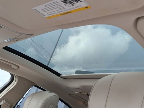 Used 2019 Mercedes-Benz S 560 Sedan image 14