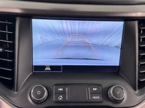 Used 2023 GMC Acadia AT4 AWD/4WD image 27