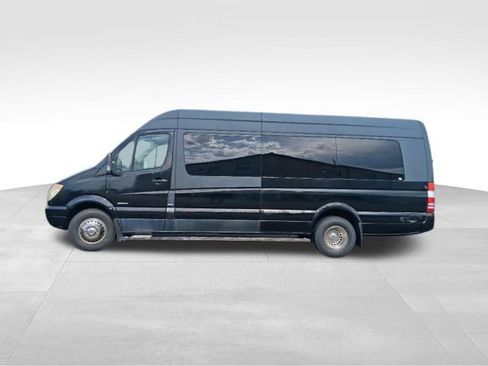 Used 2012 Mercedes-Benz Sprinter 3500 image 4