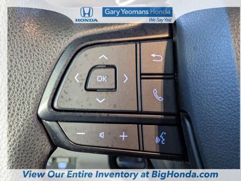 Used 2023 Toyota Sienna LE image 22