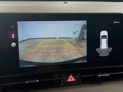 Used 2023 Kia Sportage EX image 14