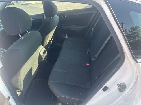 Used 2018 Nissan Sentra S w/ S Midnight Style Package image 13