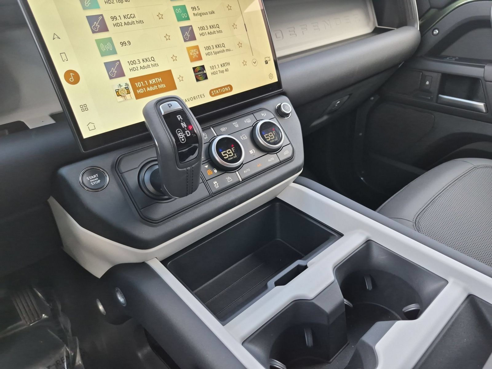New 2026 Land Rover Defender 110 S AWD/4WD image 22