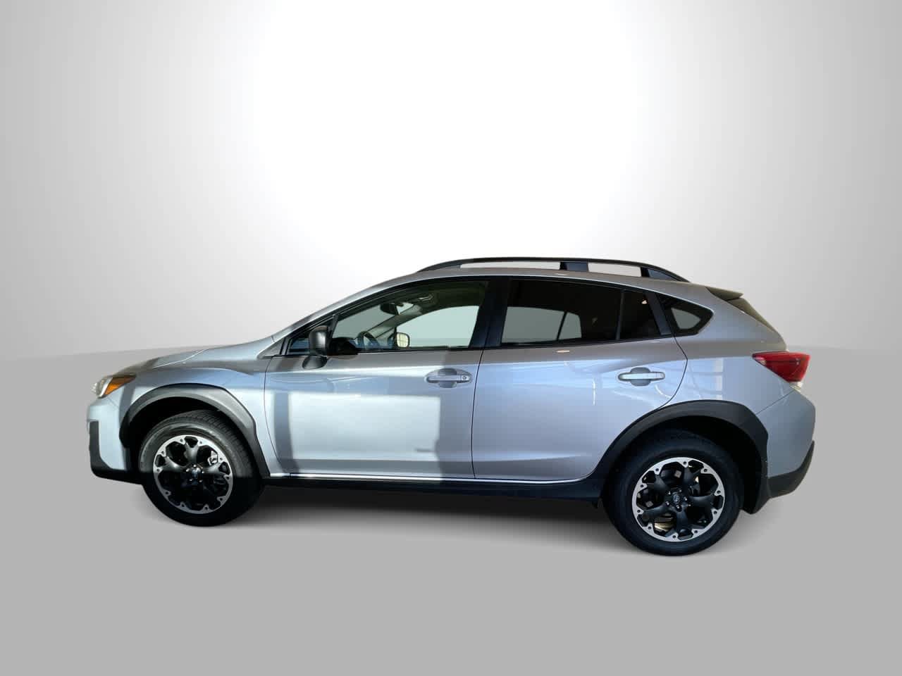 Used 2022 Subaru Crosstrek 2.0i AWD/4WD image 5