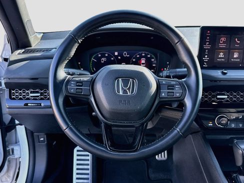 Used 2023 Honda Accord Sport image 11