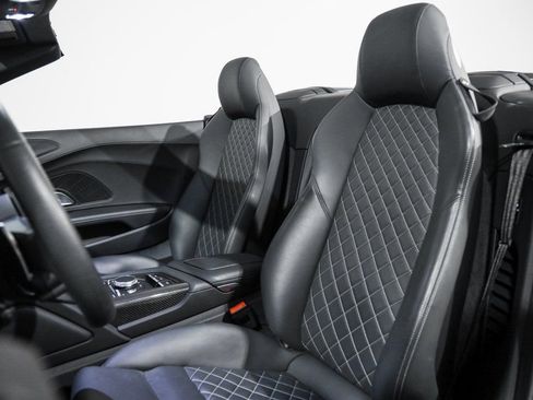 Used 2023 Audi R8 V10 performance image 33