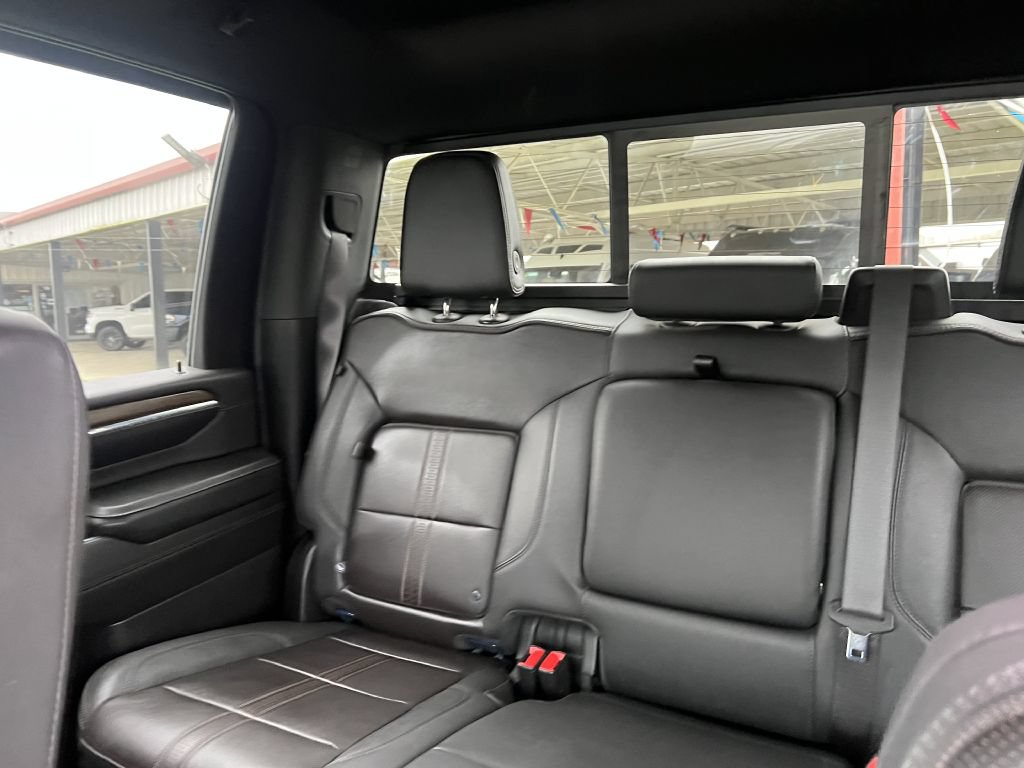 Used 2024 Chevrolet Silverado 3500 High Country w/ High Country Premium Package AWD/4WD image 44