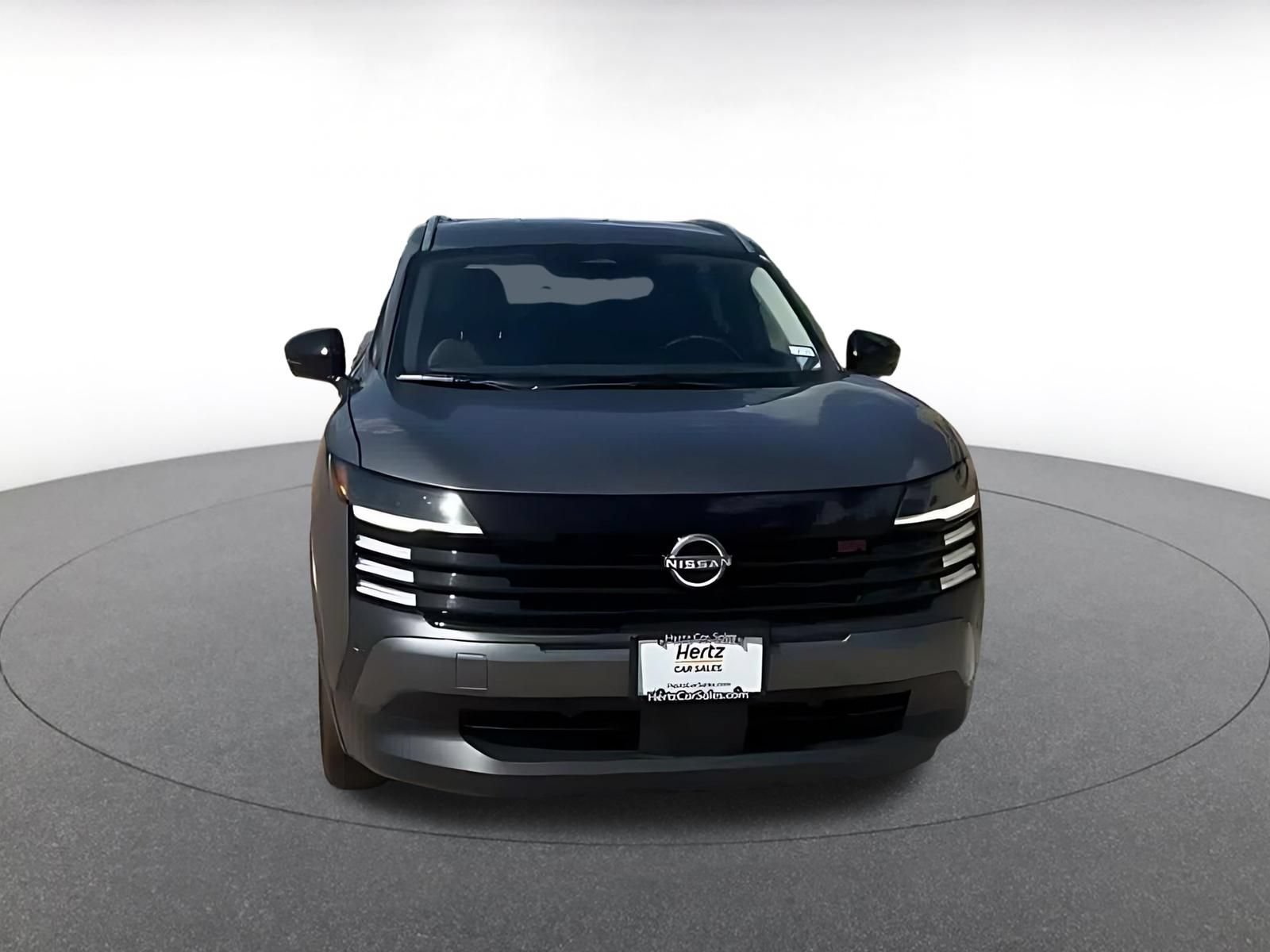 Used 2026 Nissan Kicks SR AWD/4WD image 4