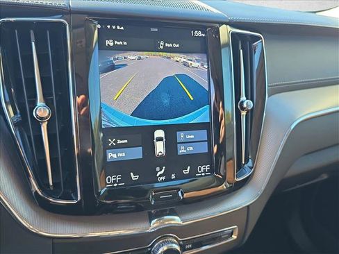 Used 2019 Volvo XC60 T8 Inscription w/ Protection Package Premier image 12