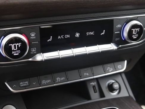 Used 2025 Audi Q5 2.0T Premium Plus image 29