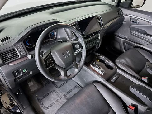Used 2022 Honda Pilot EX-L image 2