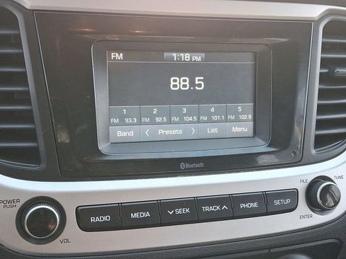 Used 2020 Hyundai Accent SE image 17