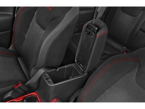 Used 2023 Jeep Renegade Trailhawk image 15