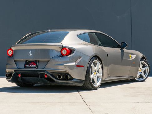 Used 2012 Ferrari FF AWD/4WD image 7