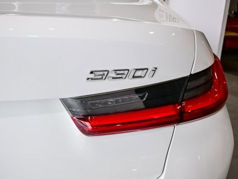 Used 2019 BMW 330i xDrive Sedan w/ Convenience Package image 46