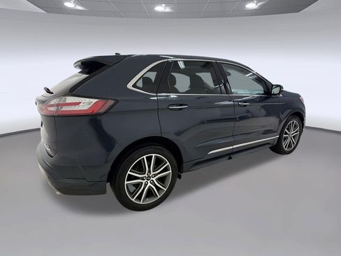 Certified 2019 Ford Edge Titanium w/ Equipment Group 301A FWD image 9