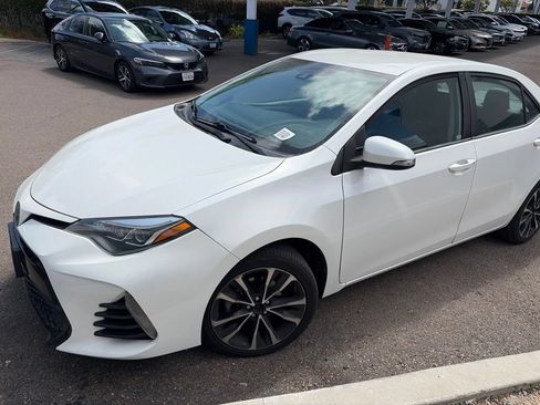 Used 2019 Toyota Corolla SE w/ Protection Package FWD image 4
