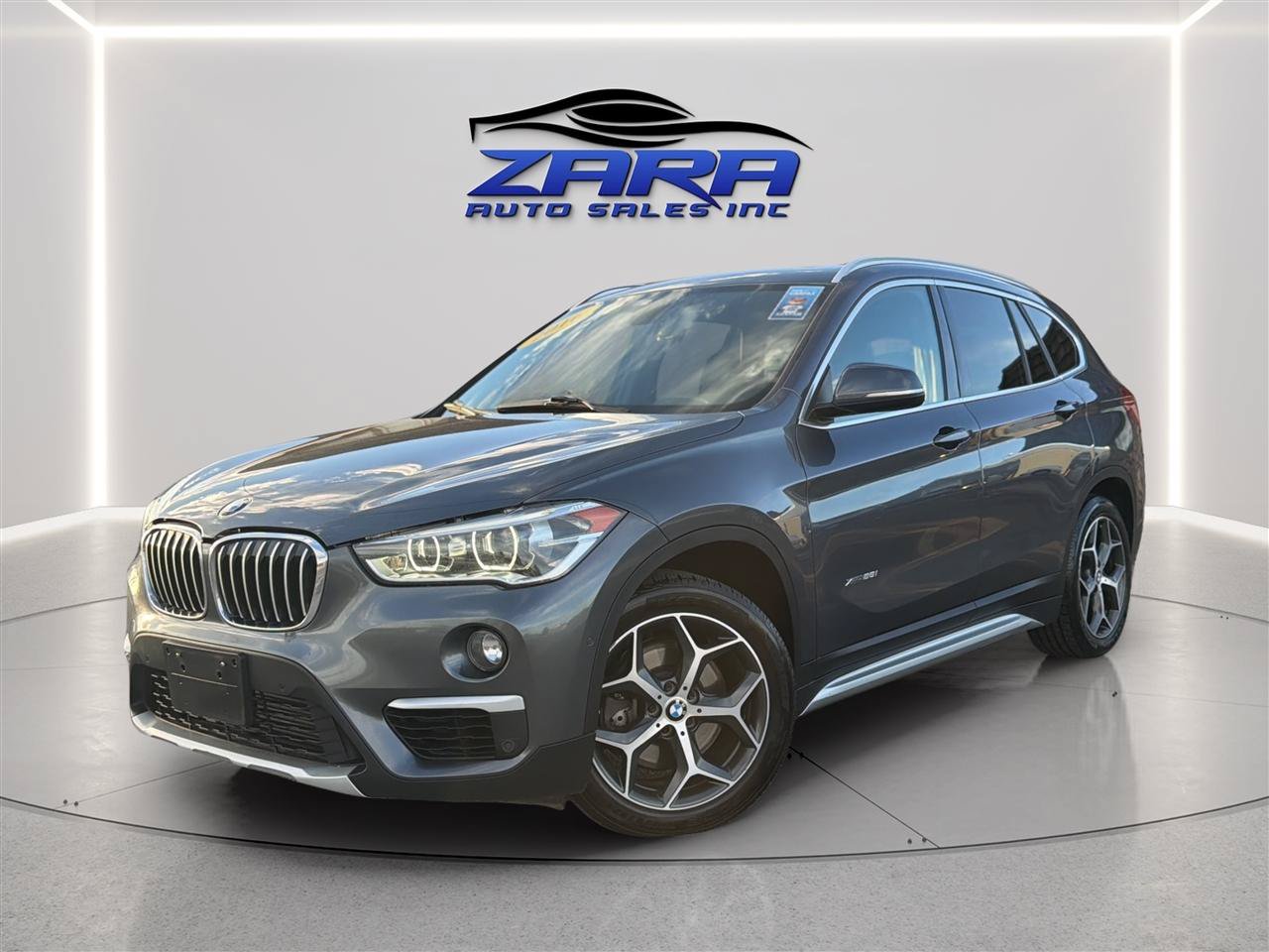 Used 2016 BMW X1 xDrive28i AWD/4WD image 1