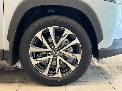 Certified 2023 Toyota Corolla Cross XLE image 7