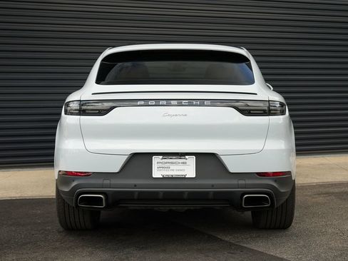 Certified 2022 Porsche Cayenne Coupe AWD/4WD image 14