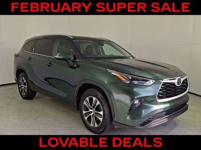 Used 2024 Toyota Highlander XLE