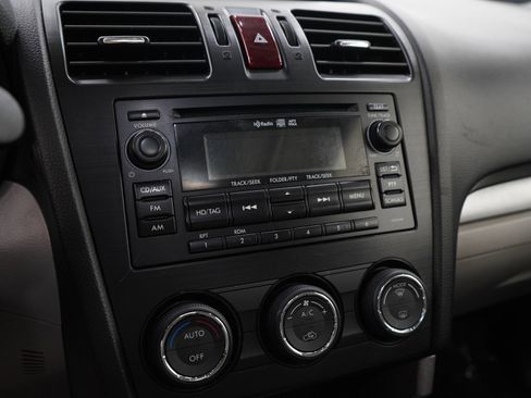 Used 2014 Subaru Forester 2.5i Limited w/ Popular Package #2 image 20