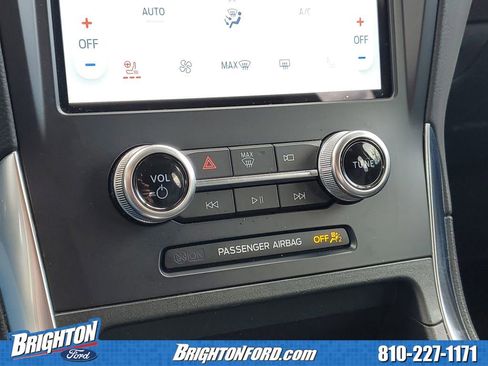 Certified 2023 Ford Edge Titanium w/ Equipment Group 301A AWD/4WD image 28