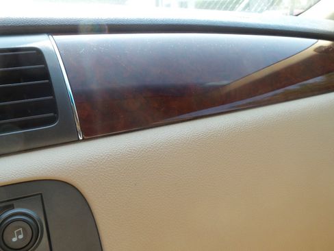 Used 2007 Buick Lucerne CXL w/ Luxury Package image 12