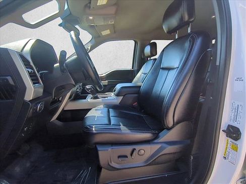 Used 2020 Ford F150 Lariat image 16