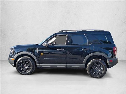 Used 2025 Ford Bronco Sport Badlands image 9