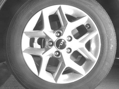 Used 2025 Kia Soul LX w/ LX Technology Package image 9