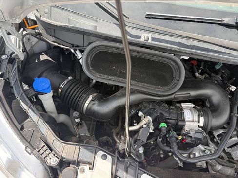 Used 2022 Ford Transit 250 Low Roof w/ Exterior Upgrade Package RWD image 13