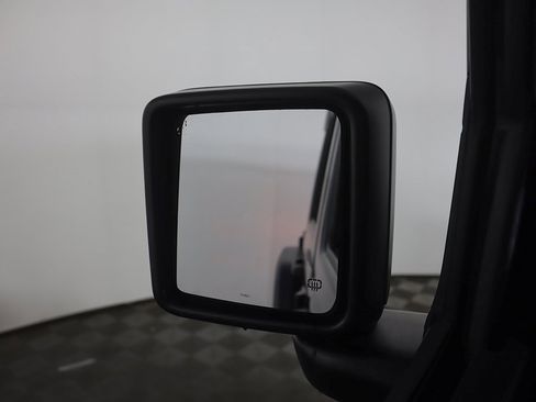 Used 2022 Jeep Wrangler Unlimited Rubicon 4xe image 31