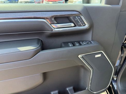 Used 2024 Chevrolet Silverado 3500 LTZ w/ LTZ Plus Package image 24