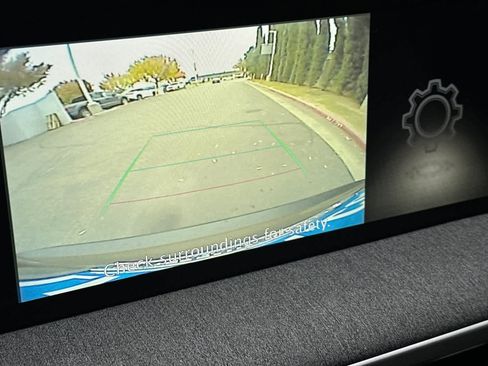 Certified 2025 Nissan Kicks SV image 22