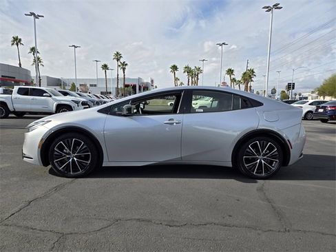 Certified 2025 Toyota Prius Limited image 6