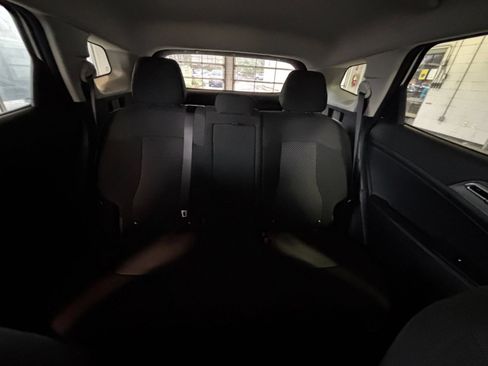 Used 2025 Kia Sportage LX FWD image 42