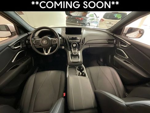 Used 2025 Acura RDX SH-AWD image 9