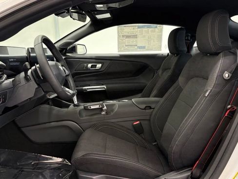 New 2026 Ford Mustang GT w/ GT Performance Package RWD image 11