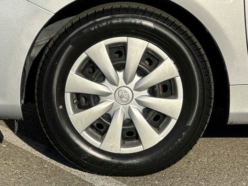 Used 2010 Toyota Corolla image 22