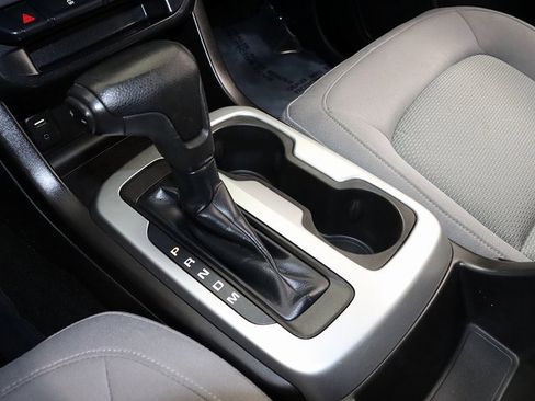 Used 2016 Chevrolet Colorado LT image 21